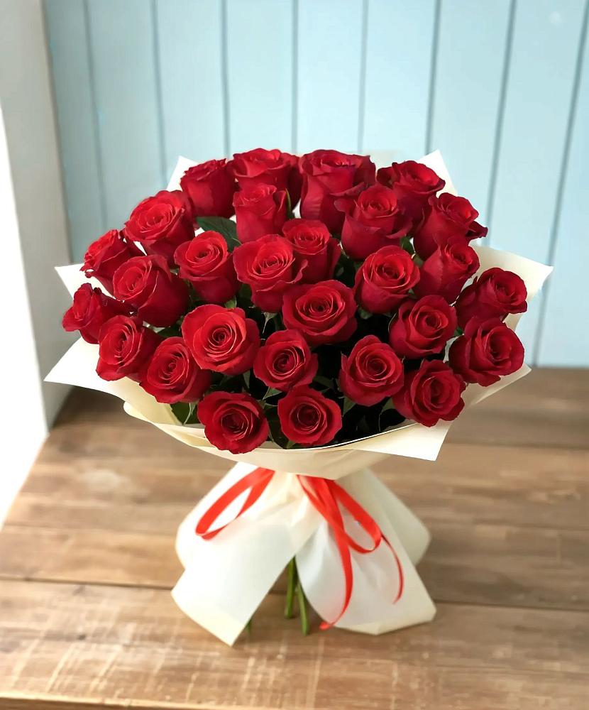 Букет 29 Красных роз в Мензелинске