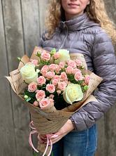 Букет цветов из:  Розы в Мензелинске