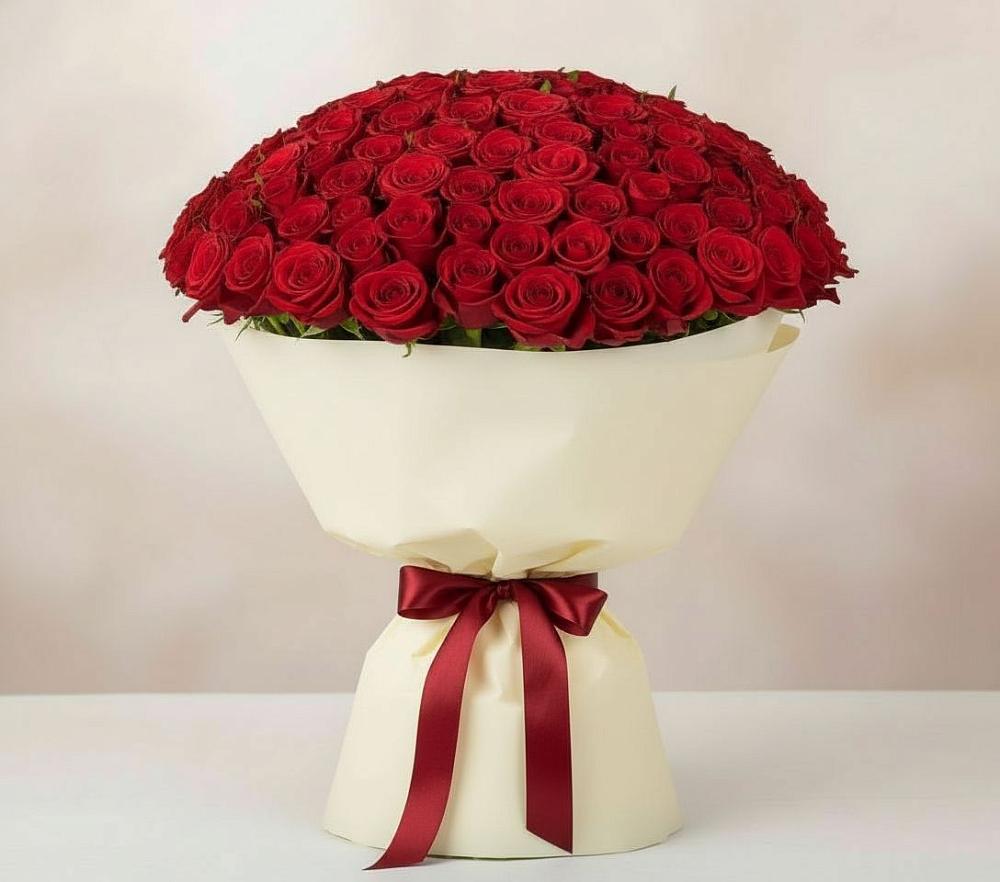 Букет 101 Красная роза Милано в Мензелинске