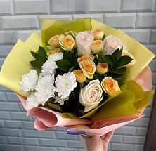 Букет цветов из:  Розы и Хризантемы #REPLACE_PRED# Мензелинске