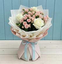 Букет цветов из:  Розы в Мензелинске