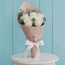 Букет цветов из:  Розы в Мензелинске