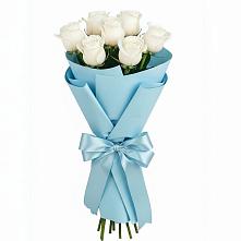 Букет 7 белых роз Проуд в Мензелинске