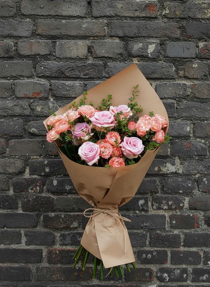 Букет цветов из: Розы в Мензелинске