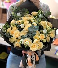 Букет цветов из:  Розы и Лизиантусы #REPLACE_PRED# Мензелинске