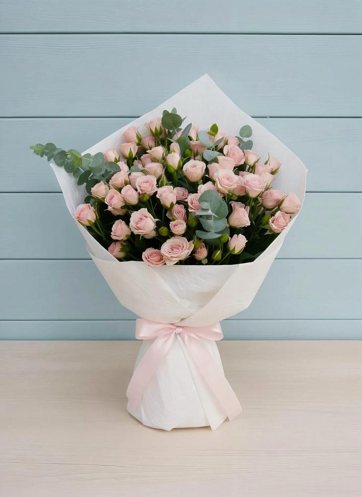 Букет цветов из: Розы в Мензелинске