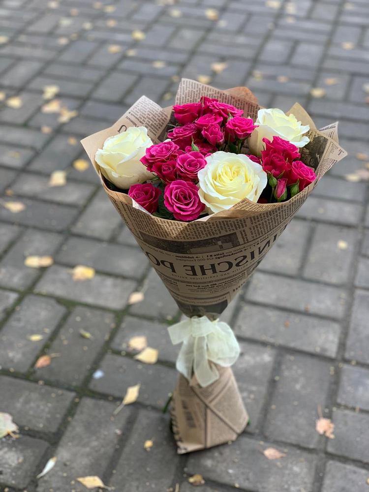 Букет цветов из: Розы в Мензелинске