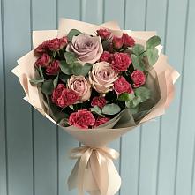 Букет цветов из:  Гвоздики и Розы в Мензелинске