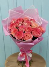 Букет 15 Розовых роз Равель #REPLACE_PRED# Мензелинске
